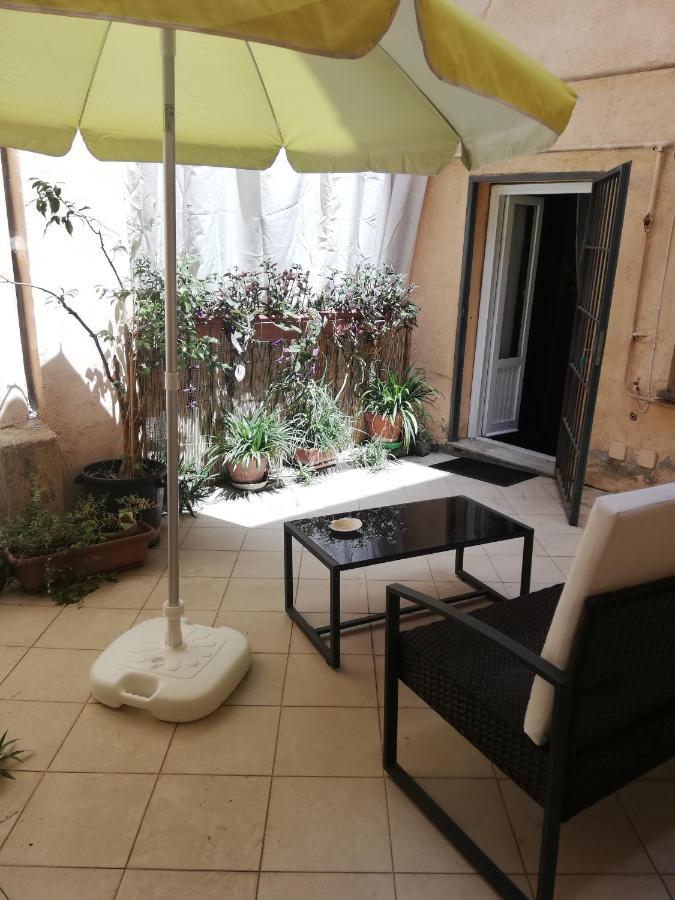 Apartments Campo De Fiori 罗马 外观 照片